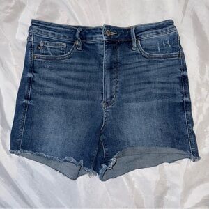 Judy Blue Med-Dark Blue Distressed Stretch Jean Shorts Frayed Ladies XL/28W